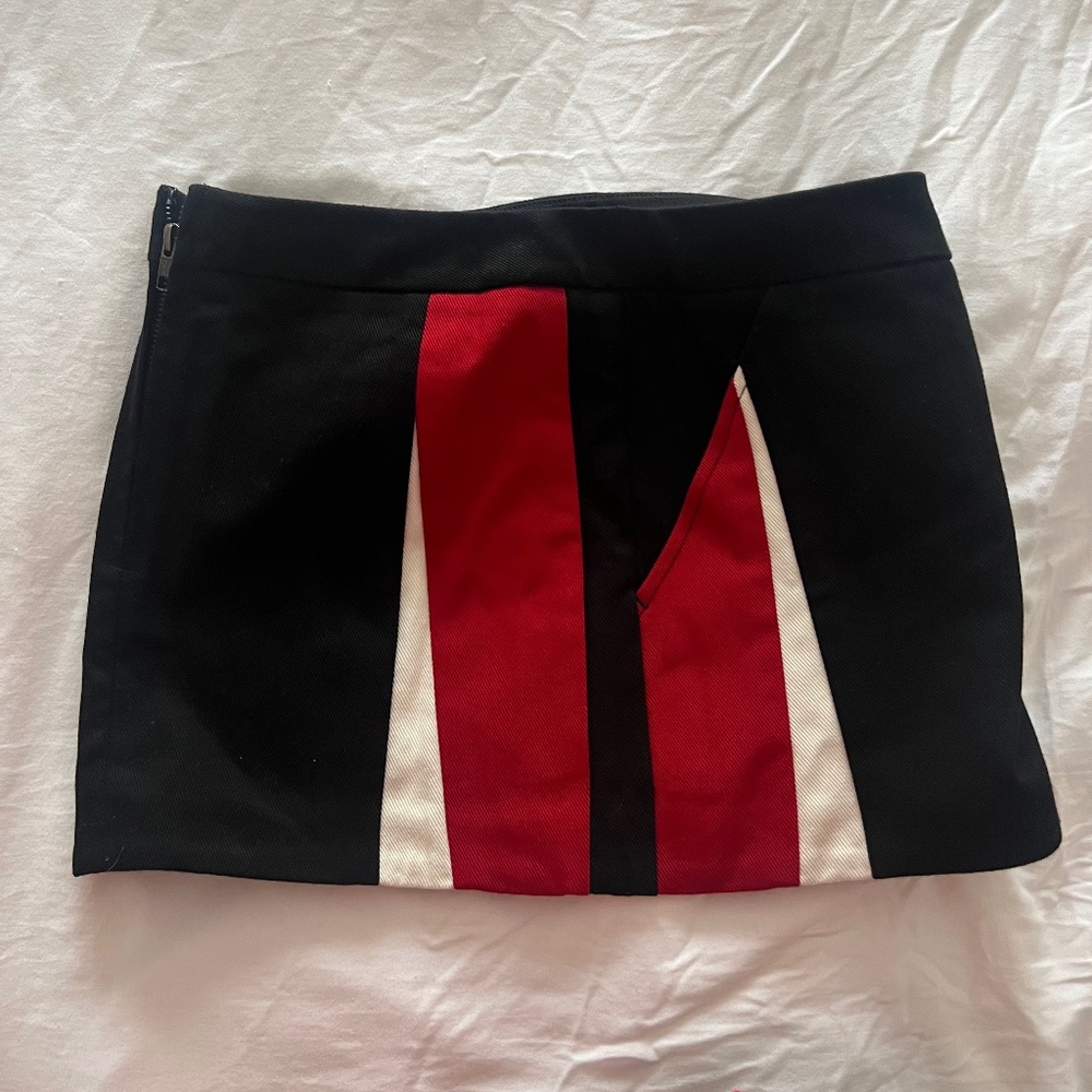 Lovers & Friends New Julia Skirt in Black & Red in XS